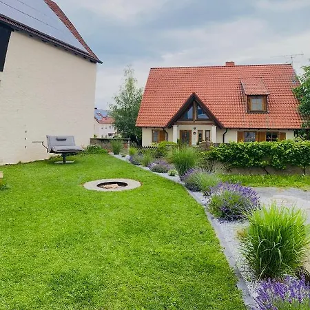 Moderne Ferienwohnung Hergolshausen Waigolshausen Exterior foto