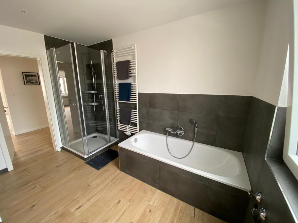 Apartment Moderne Hergolshausen