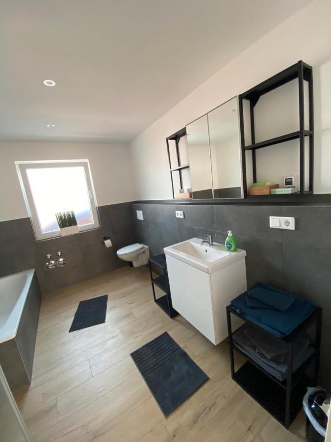 Apartment Moderne Hergolshausen *